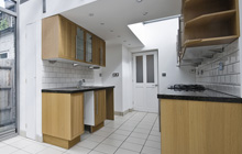 Tiptoe kitchen extension leads